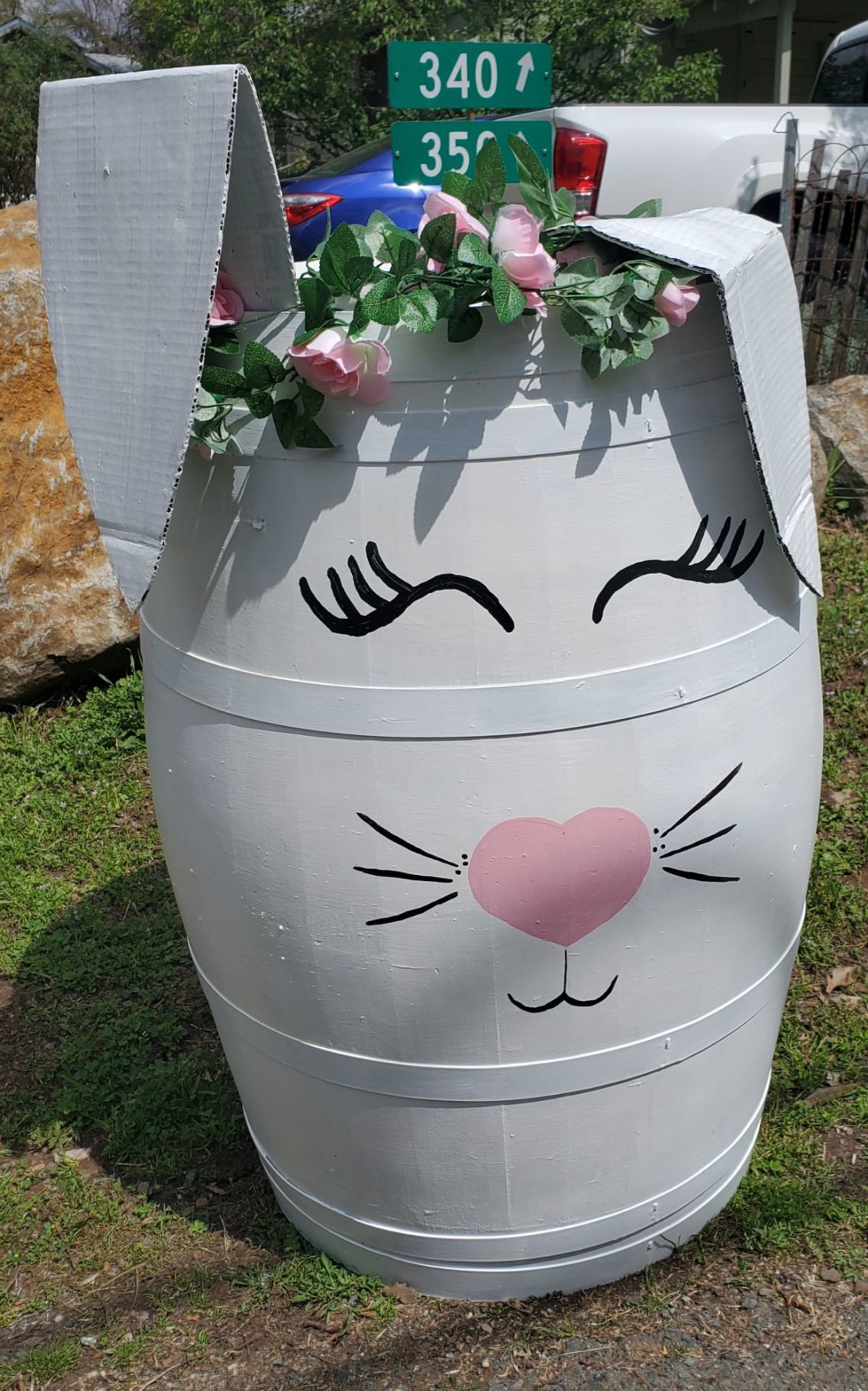 Easter bunny barrel